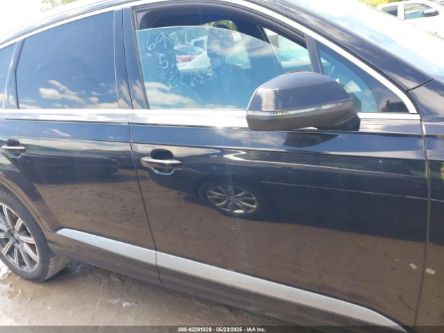 WA1LAAF79HD017057 Audi Q7 3.0t Premium
