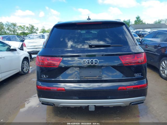 WA1LAAF79HD017057 Audi Q7 3.0t Premium