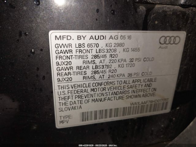 WA1LAAF79HD017057 Audi Q7 3.0t Premium