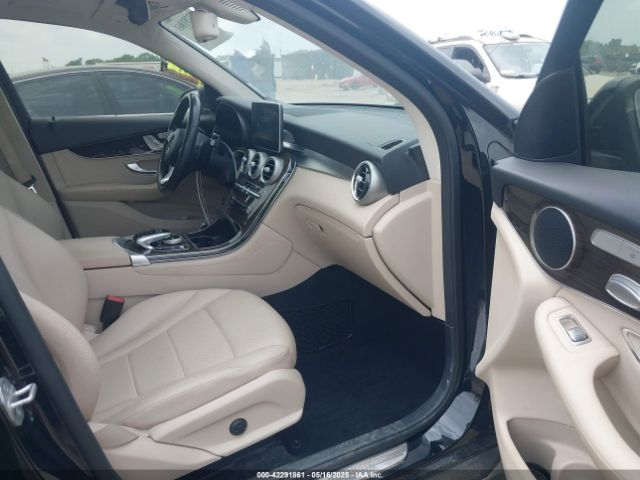 2016 MERCEDES-BENZ GLC 300 WDC0G4KB9GF054447 Photo 4