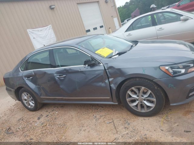 1VWAT7A30GC059925 Volkswagen Passat