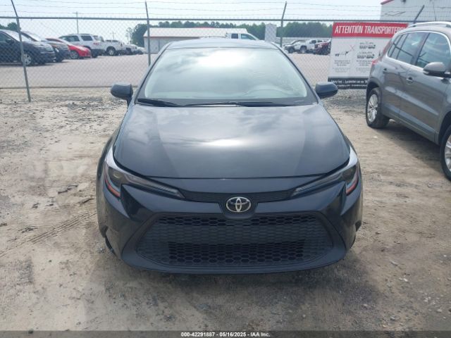 JTDEPMAE1NJ218677 Toyota COROLLA LE