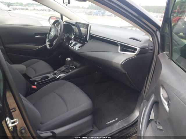 JTDEPMAE1NJ218677 Toyota COROLLA LE