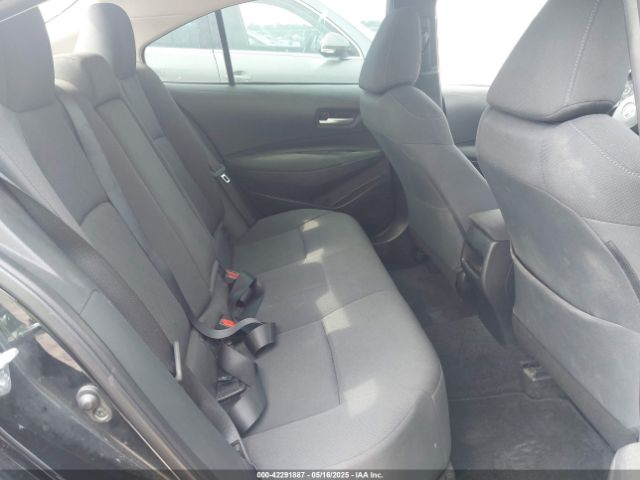 JTDEPMAE1NJ218677 Toyota COROLLA LE