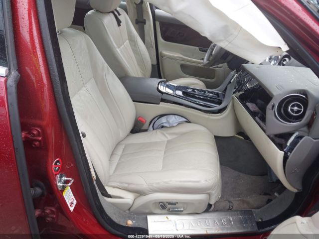 2011 JAGUAR XJ SAJWA1CB2BLV21265 Photo 4