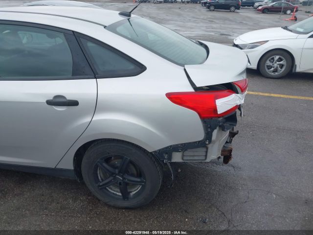 1FADP3E22GL259578 Ford 2016
