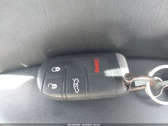 2C3CCARG9HH530103 Chrysler 300