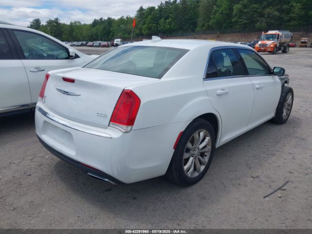2C3CCARG9HH530103 Chrysler 300