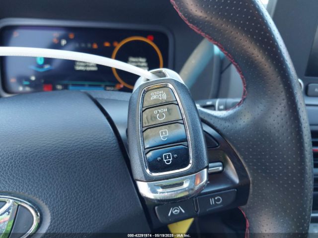 KM8K33A39NU800995 Hyundai Kona N Line