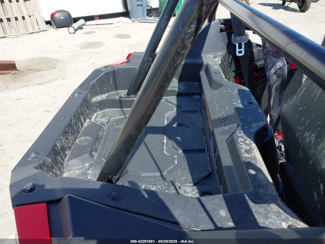Polaris RZR 2025 L6KHCA189SS004467 Image 8