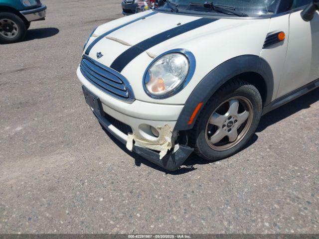 2008 MINI COOPER CLUBMAN WMWML33598TJ46955 Photo 5