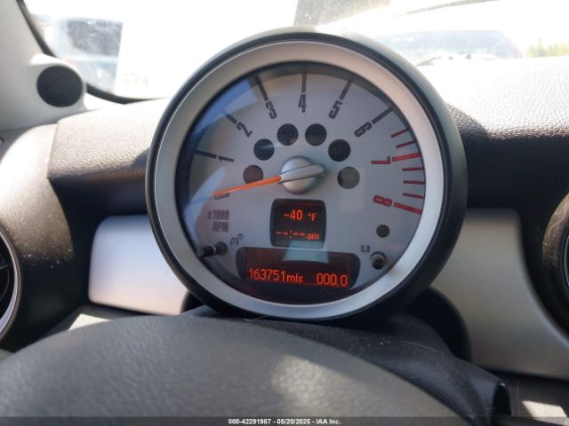 2008 MINI COOPER CLUBMAN WMWML33598TJ46955 Photo 6
