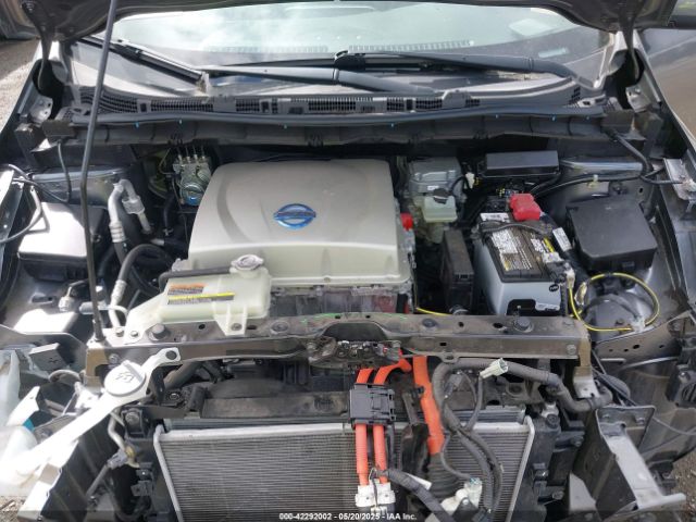 1N4AZ0CP6FC310007 Nissan LEAF S