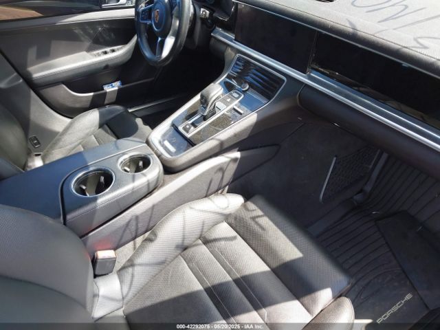 2017 PORSCHE PANAMERA WP0AA2A73HL100810 Photo 4