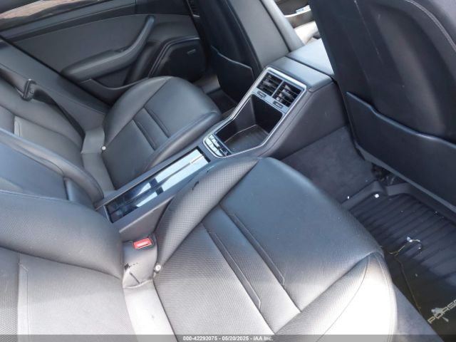 2017 PORSCHE PANAMERA WP0AA2A73HL100810 Photo 7