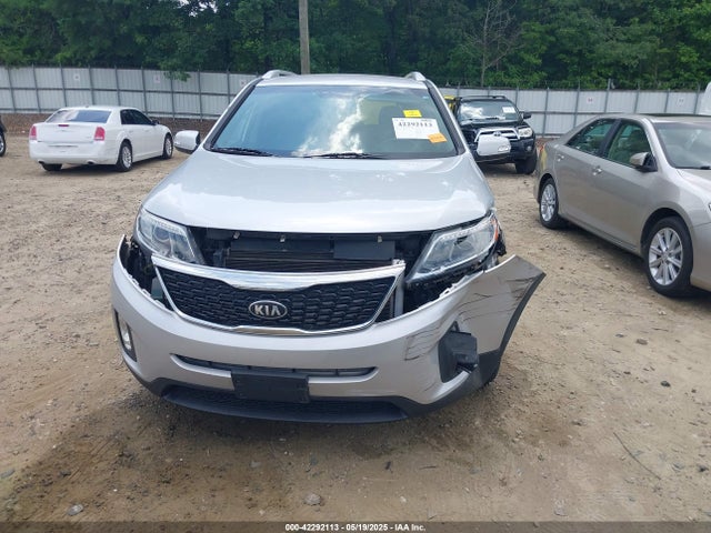 5XYKU4A78EG492911 KIA Sorento Ex V6