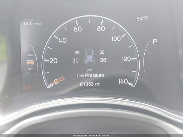 1C4RJEAG2JC455526 Jeep Grand Cherokee Laredo 4x2