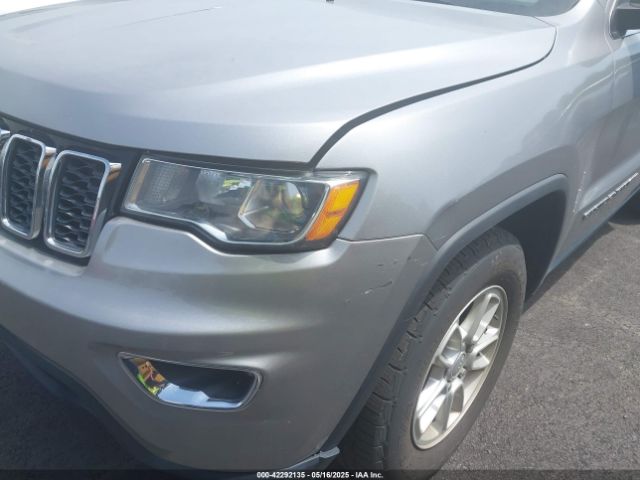 1C4RJEAG2JC455526 Jeep Grand Cherokee Laredo 4x2