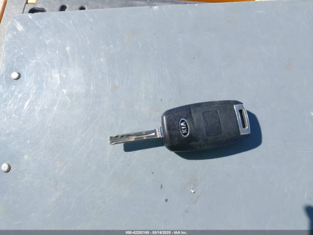 KNADM5A34G6569577 KIA RIO LX