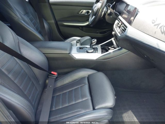 2021 BMW 330I 3MW5R1J0XM8B54157 Photo 4