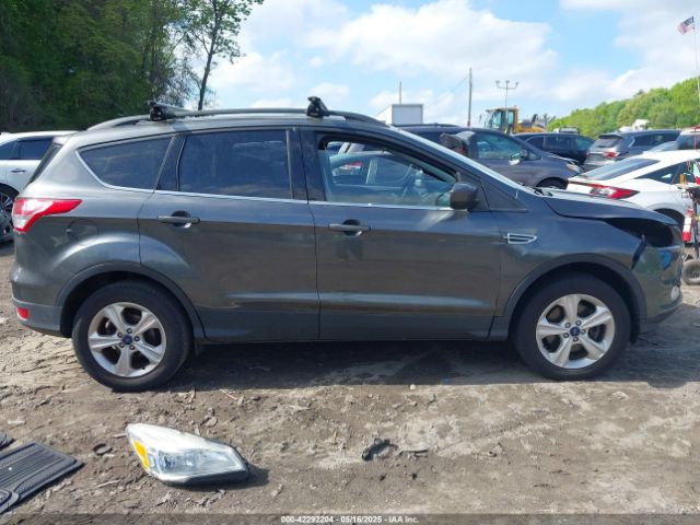 1FMCU9GX6GUB27794 Ford ESCAPE SE