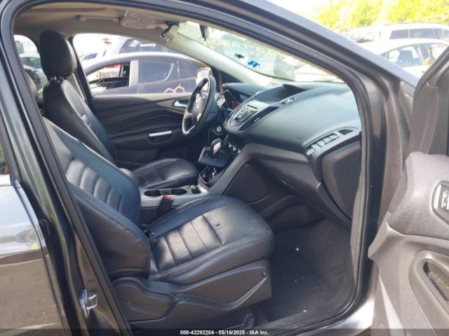 1FMCU9GX6GUB27794 Ford ESCAPE SE