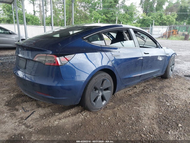 2023 TESLA MODEL 3 5YJ3E1EA9PF566224 Photo 3