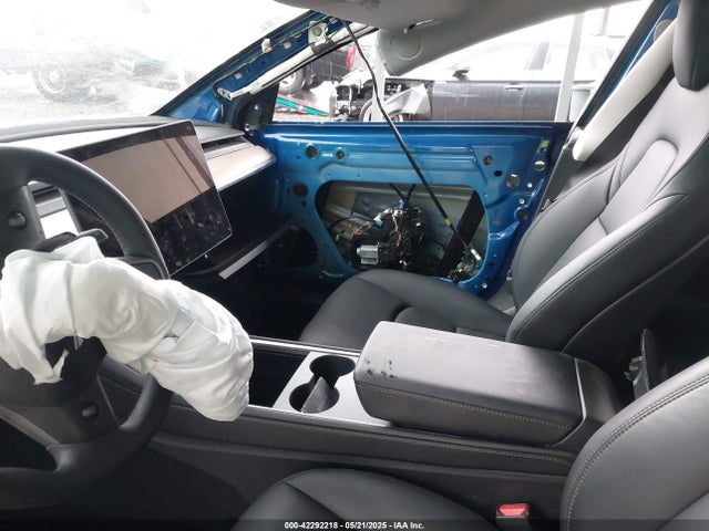 2023 TESLA MODEL 3 5YJ3E1EA9PF566224 Photo 4