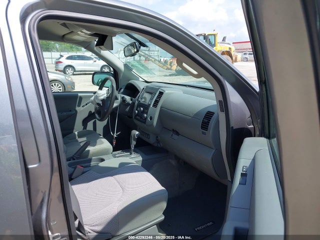 1N6DD0ER0HN763287 Nissan Frontier Sv
