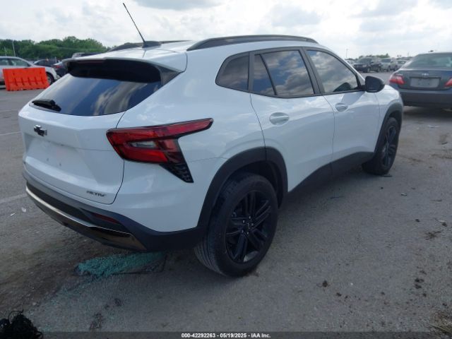 2024 CHEVROLET TRAX KL77LKE20RC087127 Photo 3