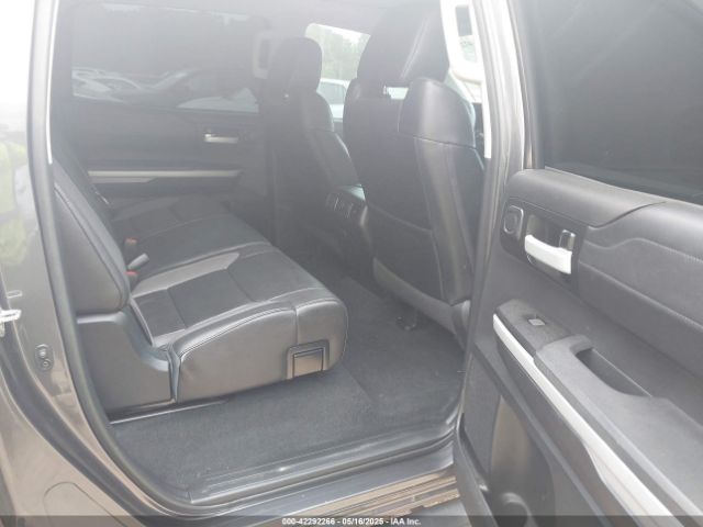 5TFHY5F15KX777874 Toyota Tundra Limited 5.7l V8