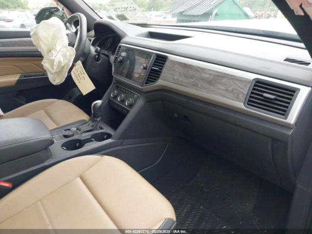 2021 VOLKSWAGEN ATLAS CROSS SPORT 1V2KE2CAXMC202664 Photo 4