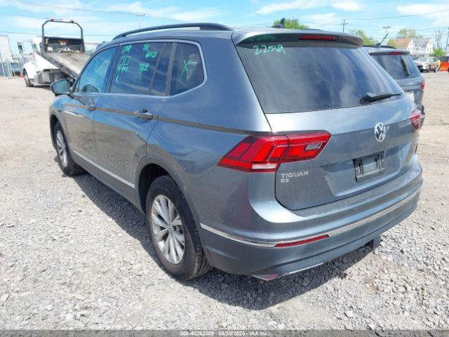 2018 VOLKSWAGEN TIGUAN 3VV2B7AX3JM138221 Photo 2