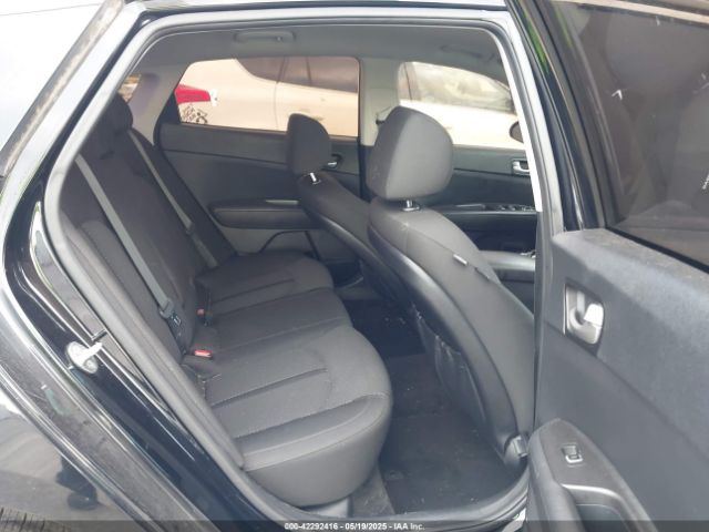 5XXGT4L33JG270472 KIA Optima Lx