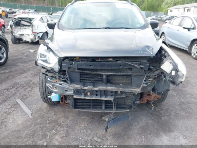 1FMCU9GD9HUB22533 Ford ESCAPE SE