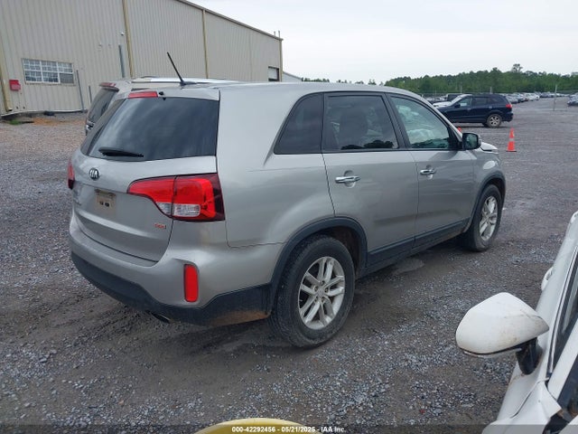 5XYKT3A61EG510086 KIA SORENTO LX
