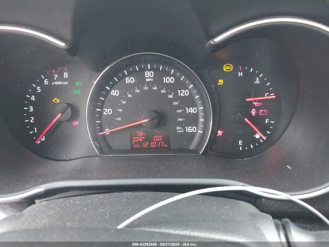 5XYKT3A61EG510086 KIA SORENTO LX