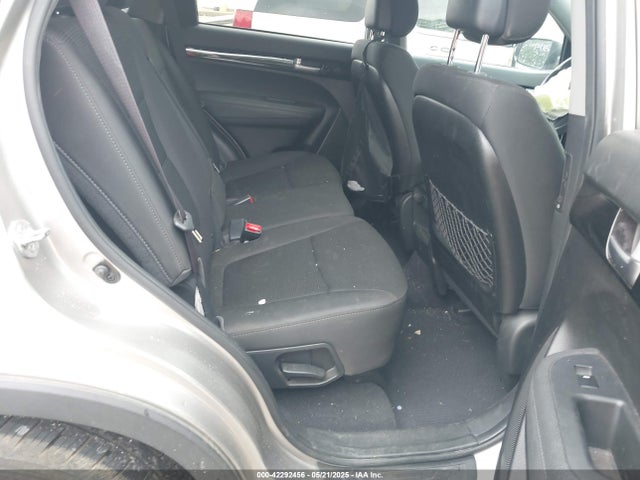 5XYKT3A61EG510086 KIA SORENTO LX