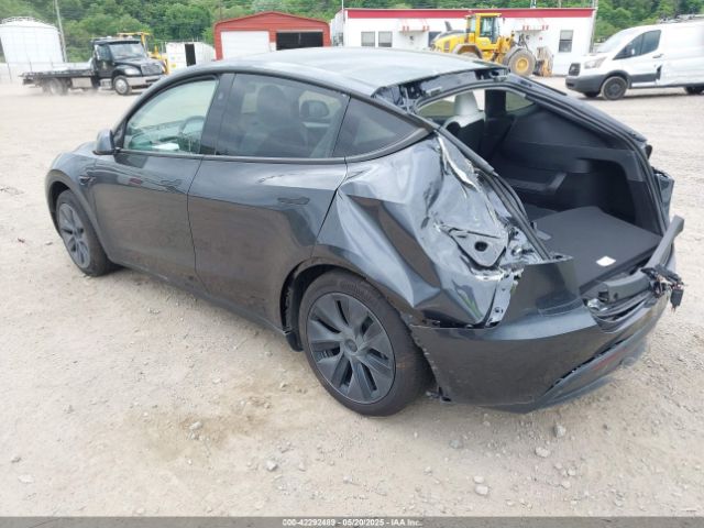 7SAYGAEE3SF264491 Tesla Model Y Long Range Dual Motor All-wheel Drive