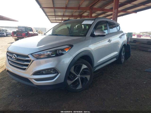 2017 HYUNDAI TUCSON KM8J33A25HU558097 Photo 1