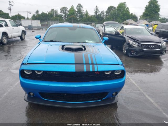 2C3CDZFJXKH521820 Dodge Challenger R/t Scat Pack