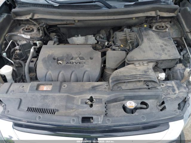 2017 MITSUBISHI OUTLANDER JA4AD2A33HZ047649 Photo 9