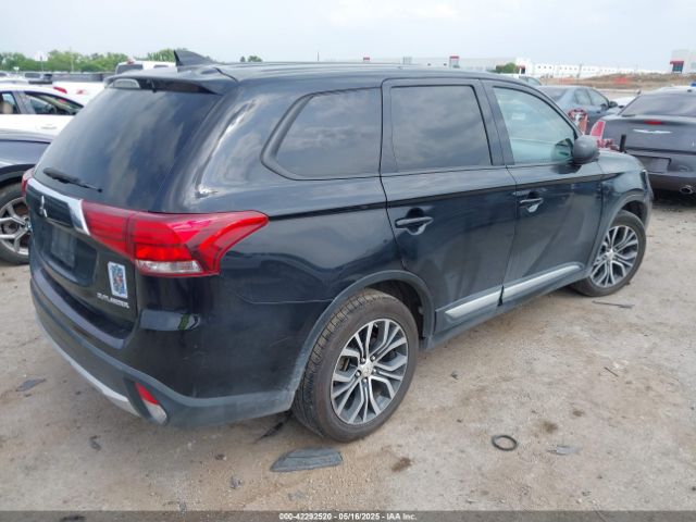 2017 MITSUBISHI OUTLANDER JA4AD2A33HZ047649 Photo 3