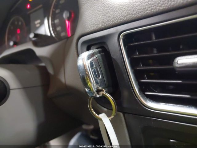 2011 AUDI Q5 WA1DKAFP4BA099760 Photo 10