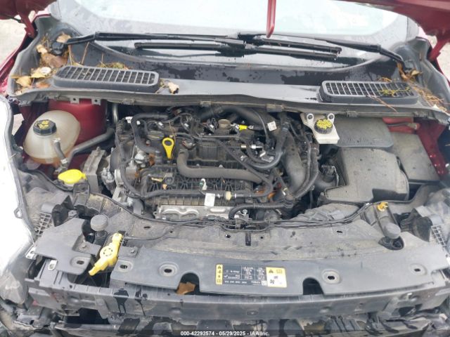 1FMCU0GD0KUA38832 Ford ESCAPE SE