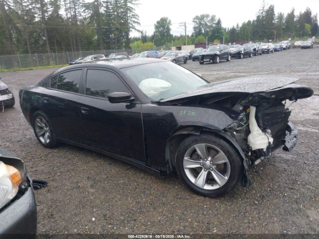 2C3CDXHG6GH215677 Dodge Charger Sxt