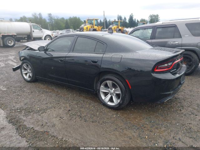 2C3CDXHG6GH215677 Dodge Charger Sxt