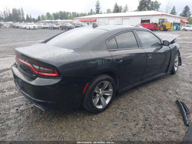 2C3CDXHG6GH215677 Dodge Charger Sxt