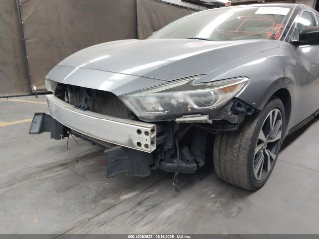 1N4AA6AP5GC426832 Nissan Maxima 3.5 S