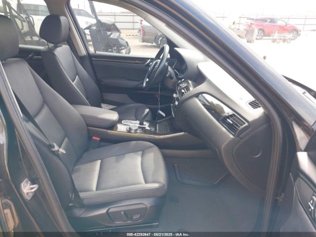 2016 BMW X3 5UXWX9C51G0D71570 Photo 4